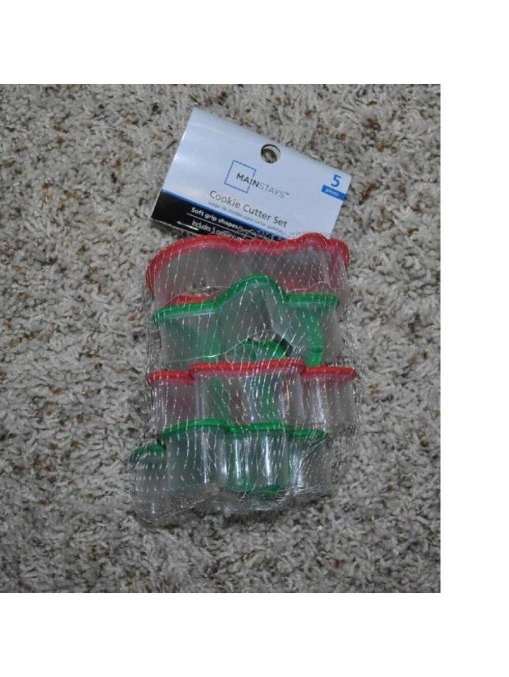 Christmas Cookie Cutters Soft Grip Plastic Snowman Stocking Star Angel Set of 5